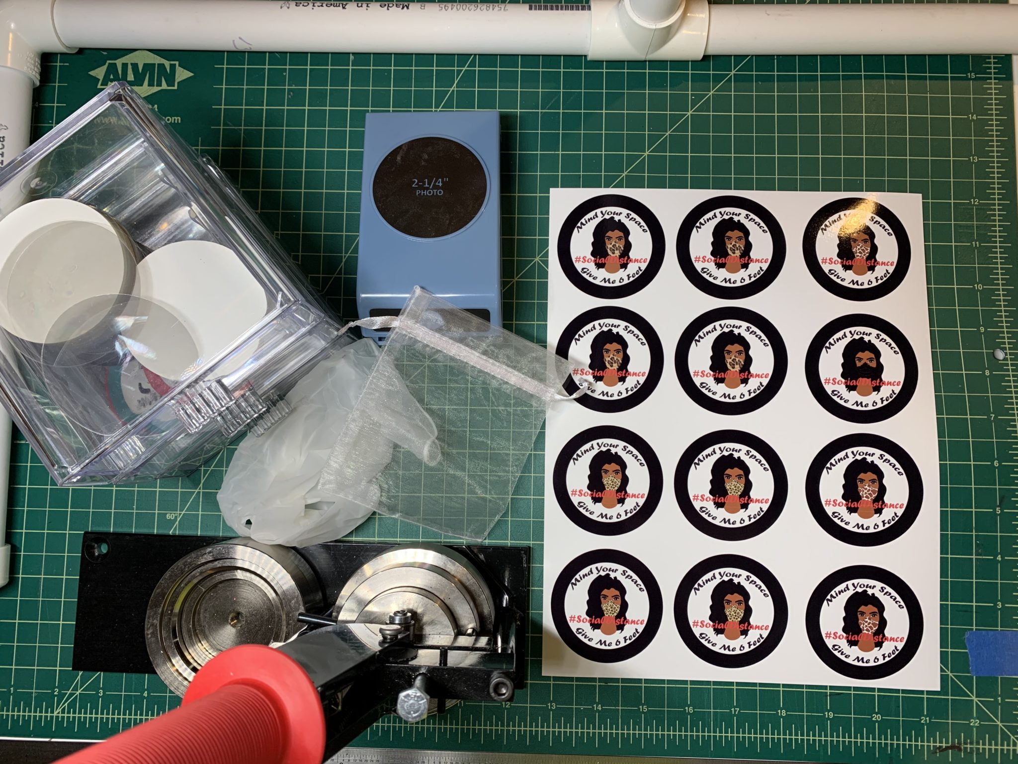 Learn How to Make Pin Buttons using the Tecre Button Maker Nhia Lee